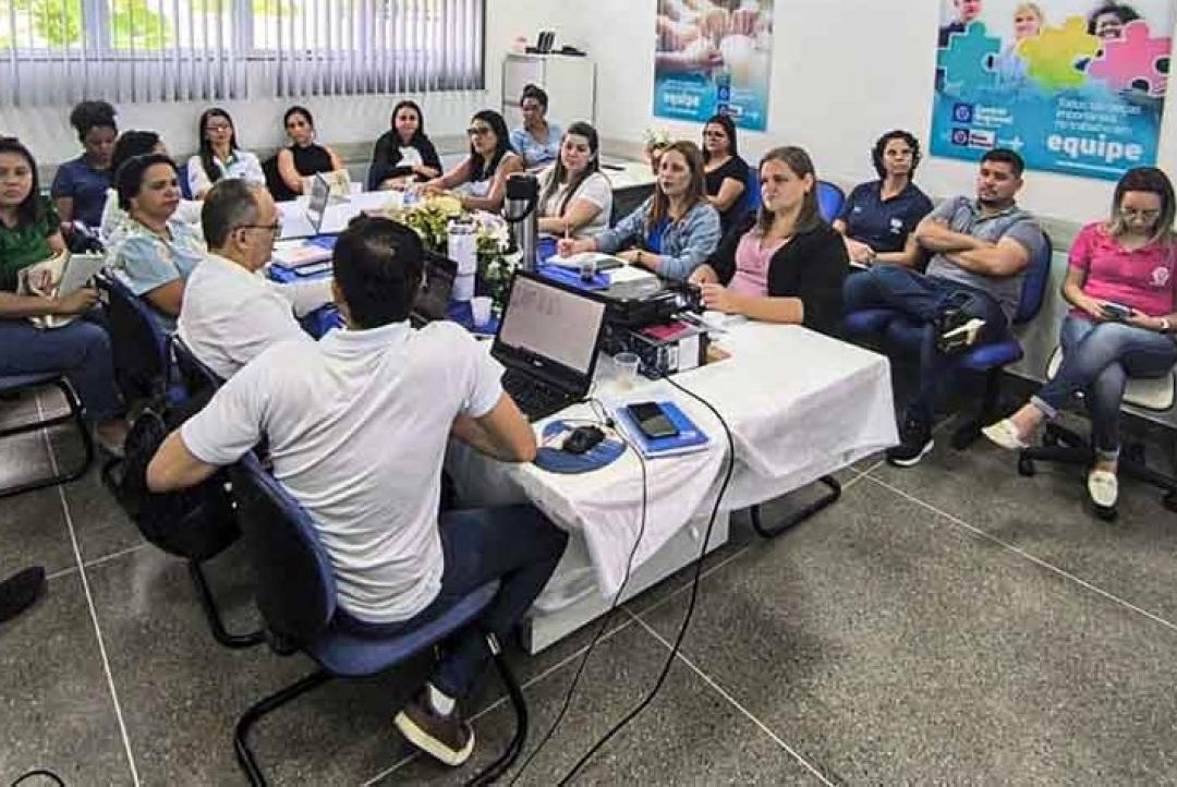 Alta Floresta participa de reunião do 