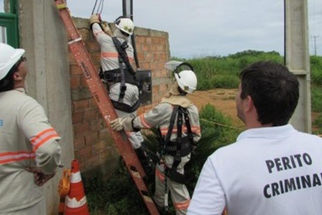 Oficina de máquinas agrícolas em MT é flagrada com furto de energia