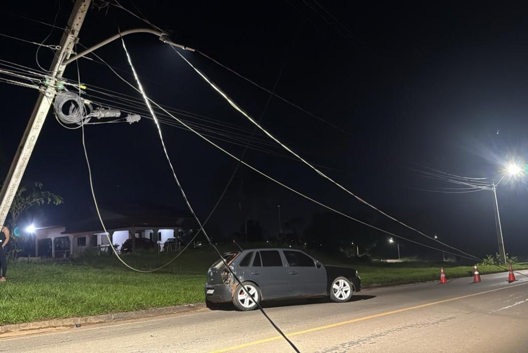 Acidente deixa Perimetral interditada próximo a UNEMAT