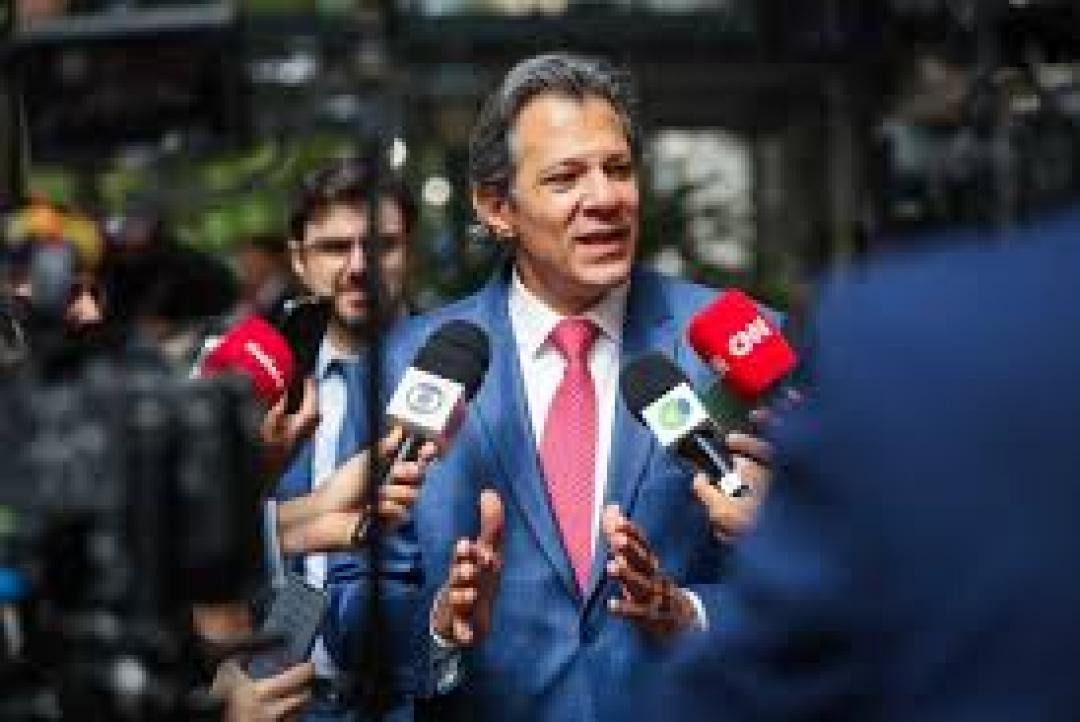 Haddad diz que não 'negociou' aumento do IOF com BC