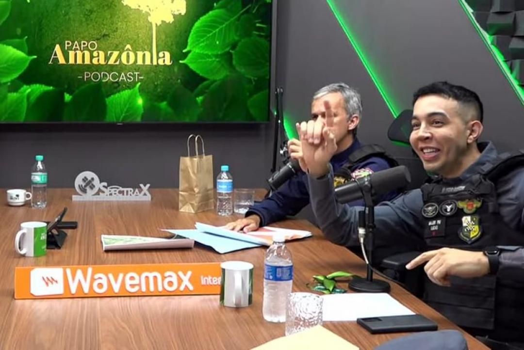 Oficial da PM passa pelo 