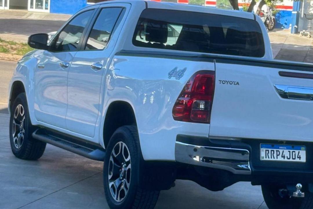 Hilux levada por criminosos em Carlinda segue procurada  