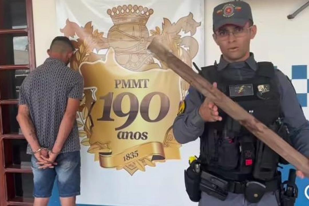 Homem que tentou matar outro à paulada era procurado por tráfico