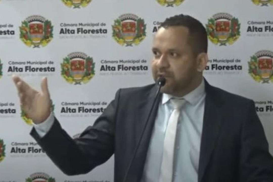 “Chega de desculpas” dispara vereador Darlan sobre o trânsito  