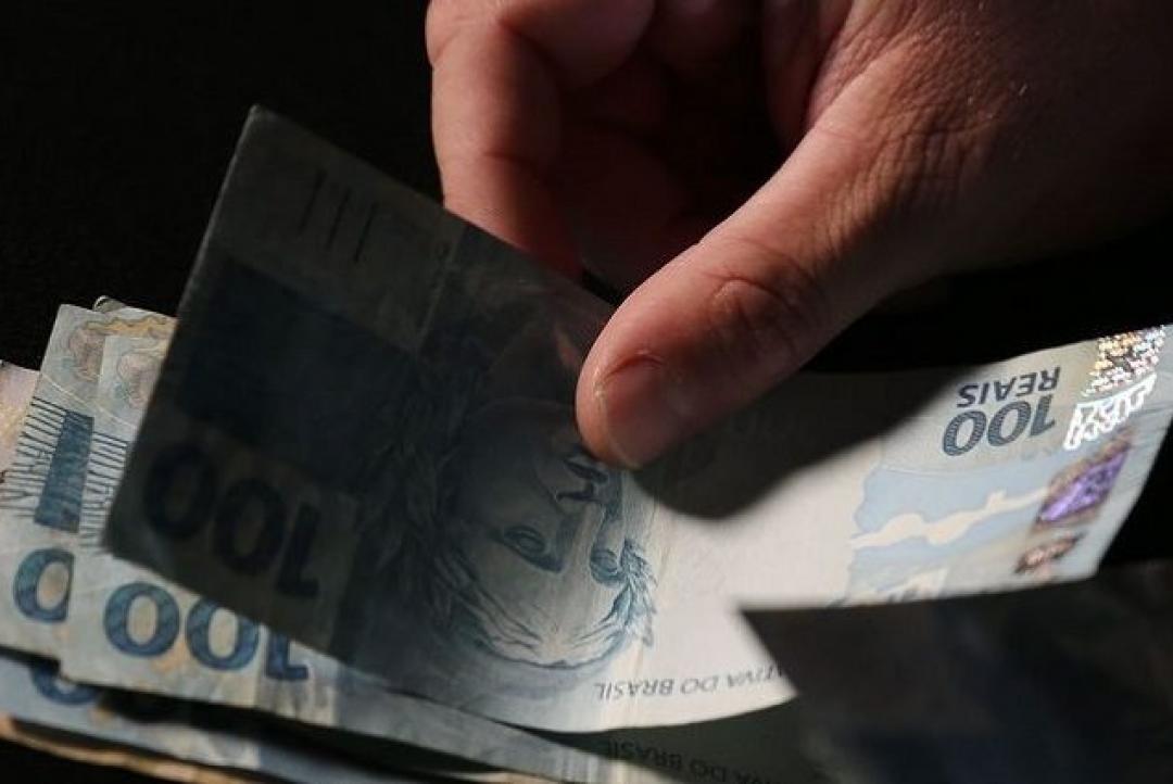 Mato Grosso tem 13ª maior média salarial do setor de serviços no Brasil, aponta IBGE