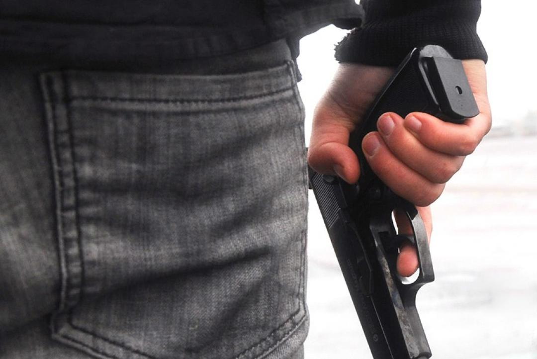 Jovem é mantido refém e agredido durante roubo