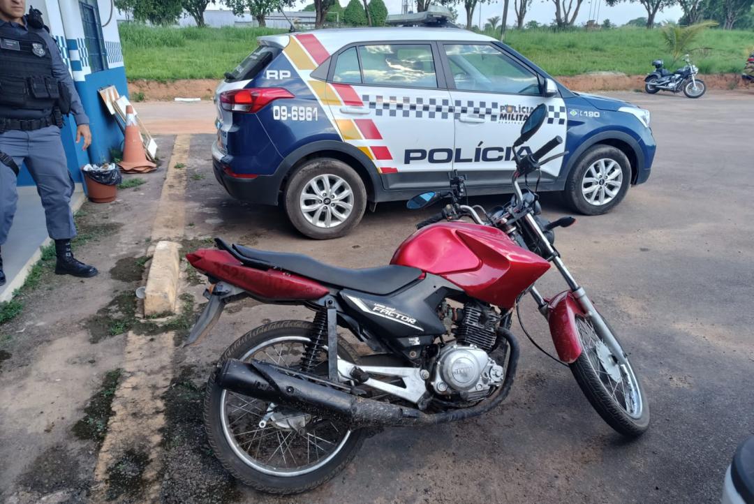 Motocicleta com sinais adulterados é apreendida e jovem é detido em Alta Floresta