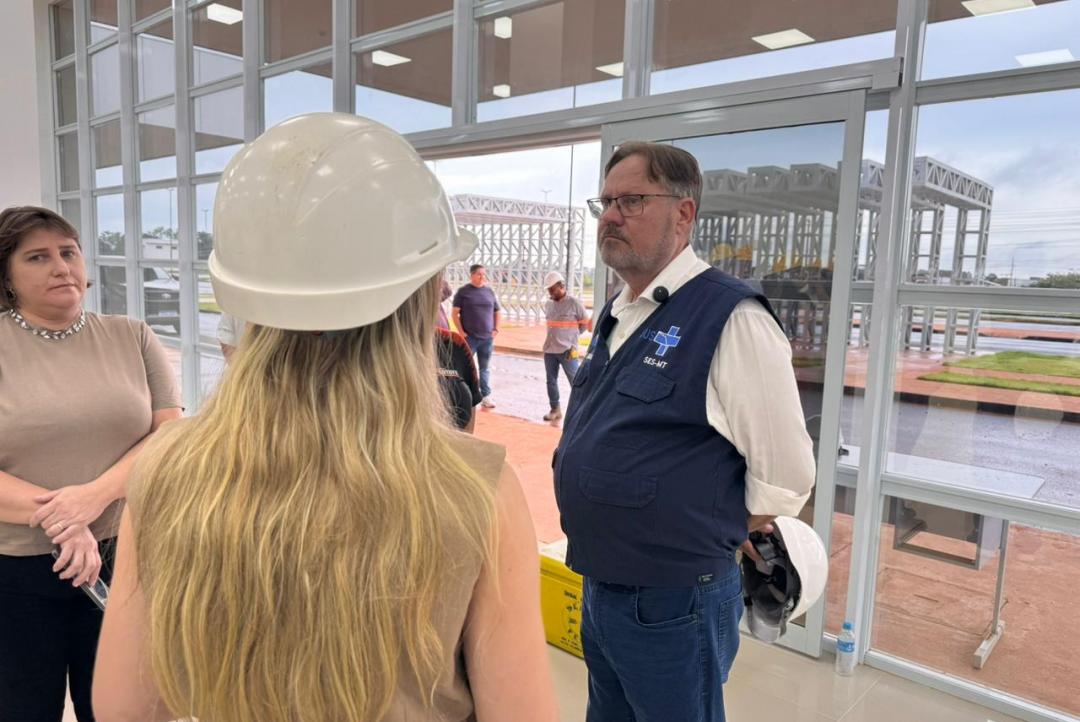 Secretário visita obras do novo Hospital Regional de Alta Floresta  