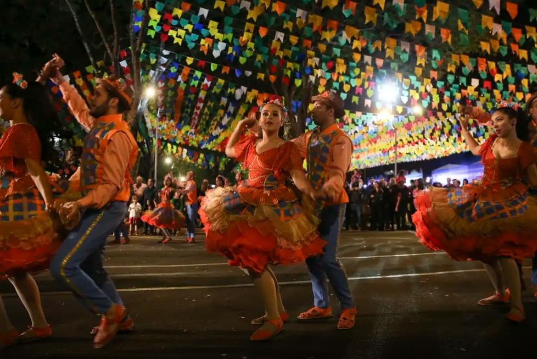 Festa popular preferida do brasileiro é a junina, e não o carnaval